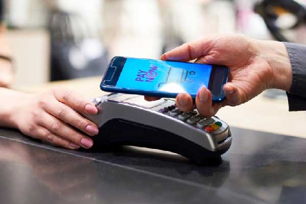 纽约汇市：美元持稳 英镑在英国通胀数据公布后表现落后