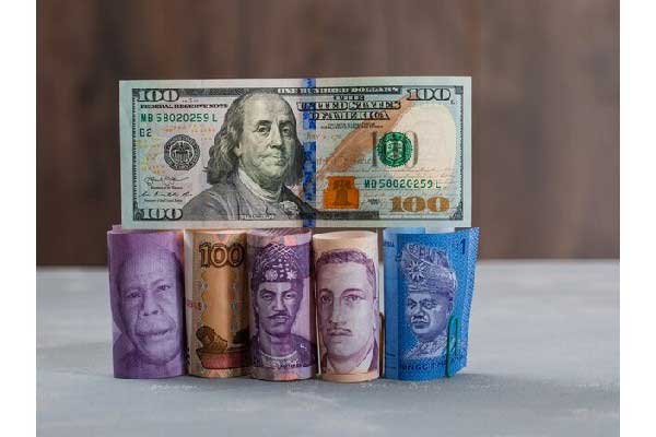 知乎-W早盘涨超16% 公司半年内获长线基金富达国际连续增持